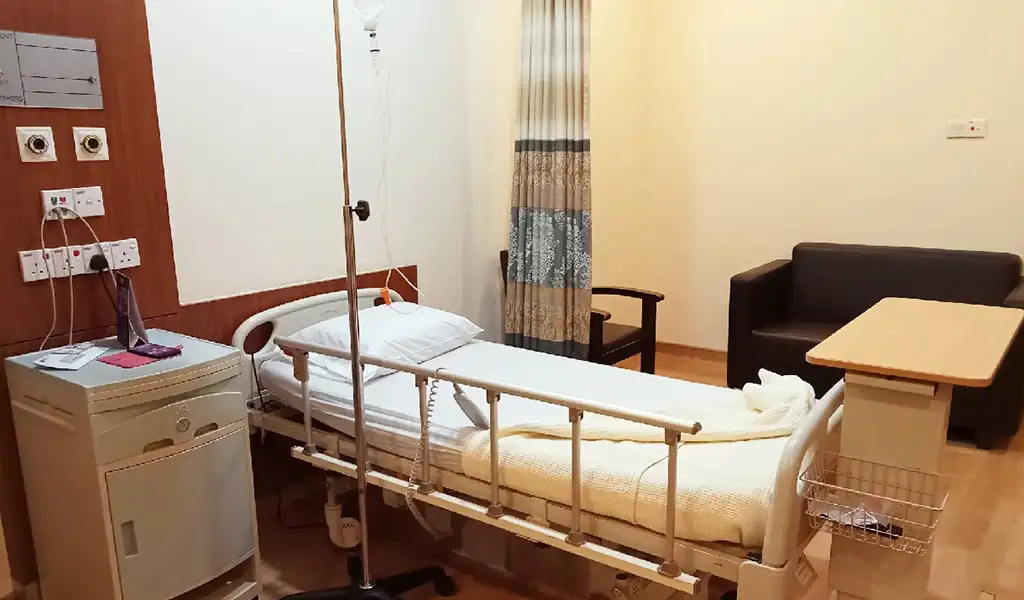 Polisi Pelawat di Hospital Pantai Ipoh
